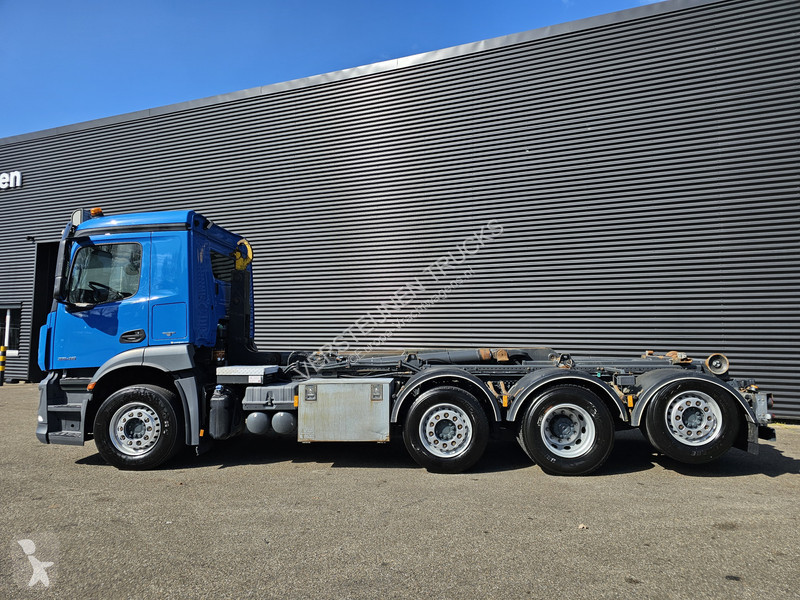 Vrachtwagen Mercedes 3546 / 8x2/6 / HOOKLIFT /...