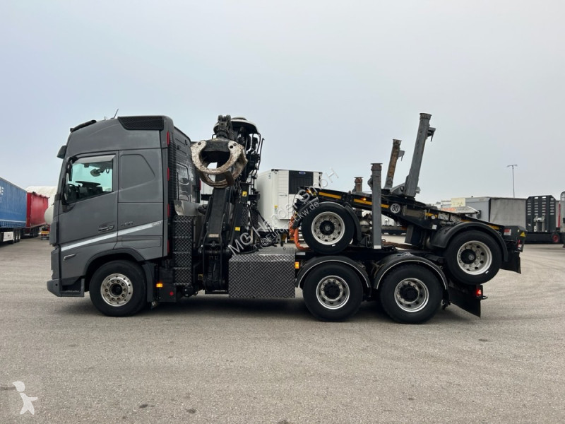 Ensemble routier Volvo FH 16 650 6x4...