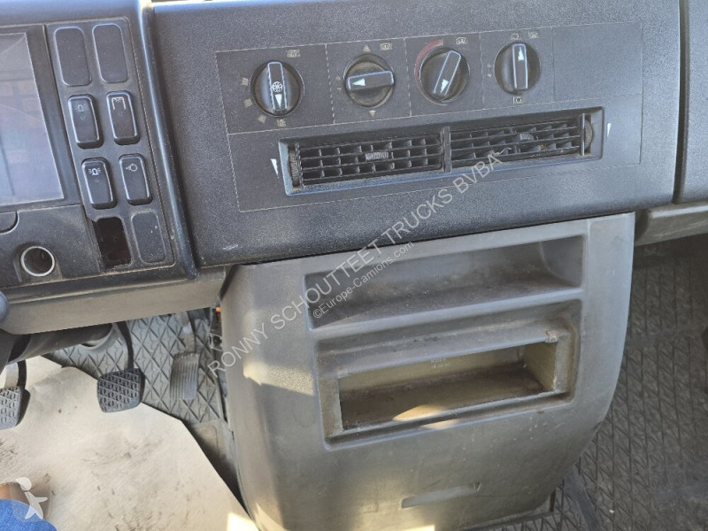 Furgoneta Mercedes Vario 813 D 4x2 Doka Vario...