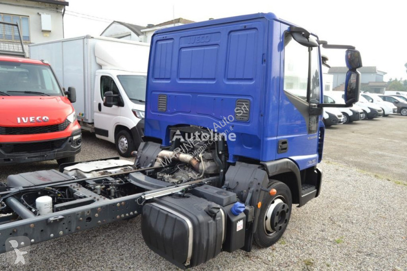Camião Iveco EUROCARGO 75-160 PRONTA CONSEGNA