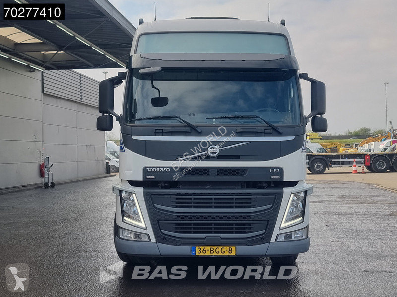 Vrachtwagen Volvo 420 6X2 NL-Truck Compressor...