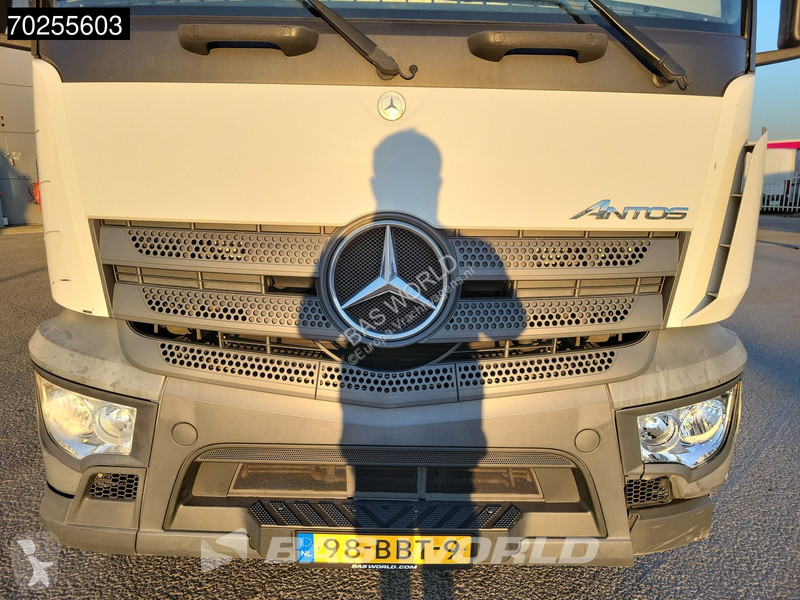 Kamion Mercedes 2533 6X2 26.5t NL-Truck 2000kg...