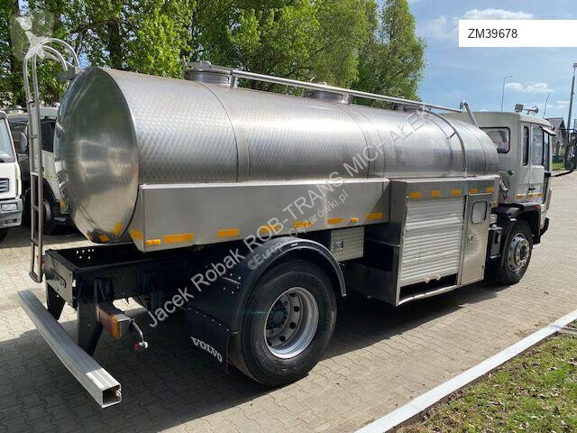 Camion Volvo FL 618