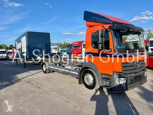 Kamion Mercedes 1218 BDF Koffer/Voll...