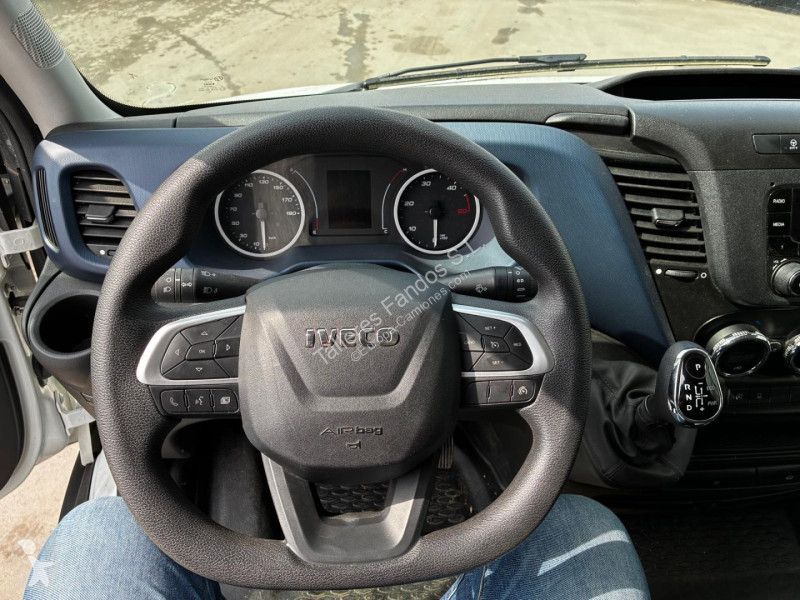 Camion Iveco  35C16  20m3 Automática
