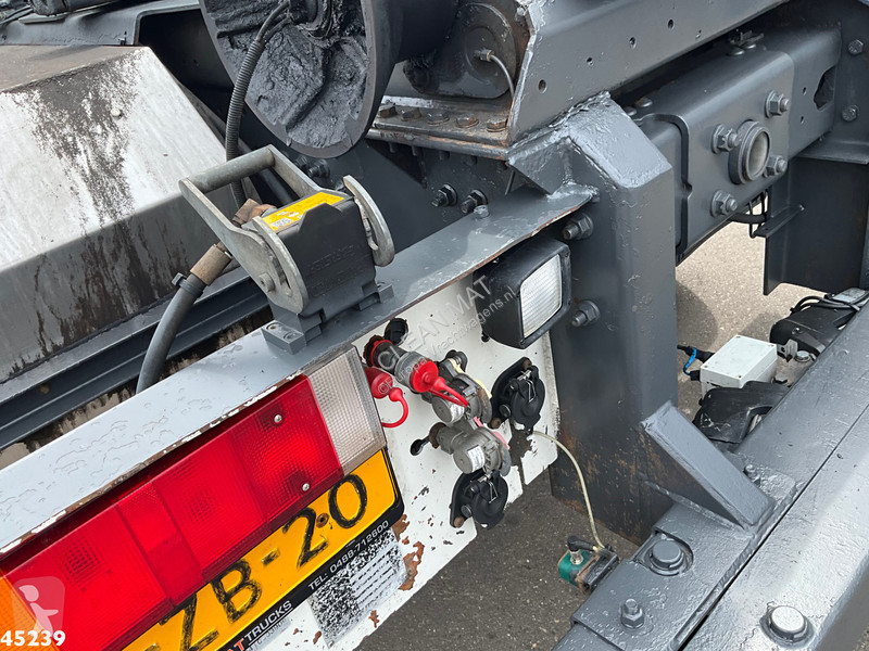 Lastbil Ginaf X 3232 S Euro 5 Manual Hiab 28...