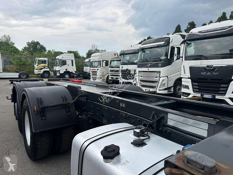 Kamion Iveco 460