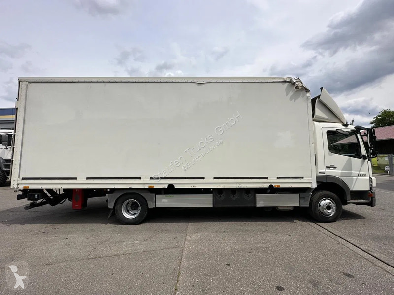 Kamion Mercedes 1222 L Kühl-LKW Klima