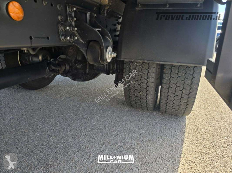 Kamion Iveco 120E22 FURGONE 7,70 SPONDA EURO 6...