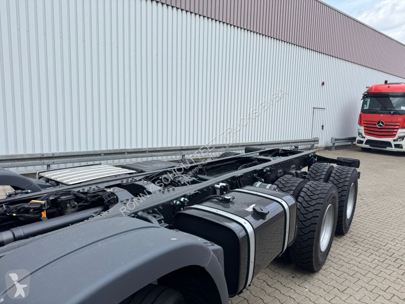 Camion MAN TGS 35.480 8x8 BB CH TGS 35.480 8x8...