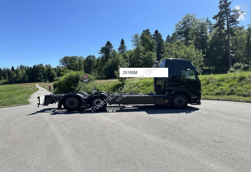 Camion Volvo FM-450 6x2R Fahrgestell /...