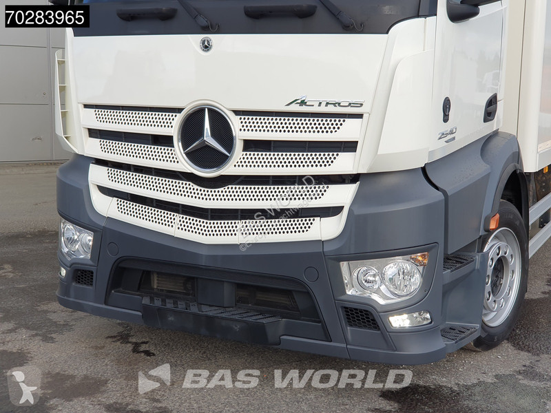 Camion Mercedes 2540 6X2 1500kg Ladebordwand...