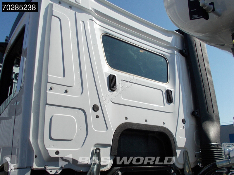 Camion Mercedes 4145 8X4 10m3 Schwing Stetter...