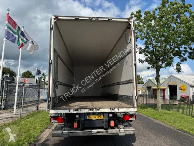 Camion Scania P280 Closed box taillift 2000 kg...