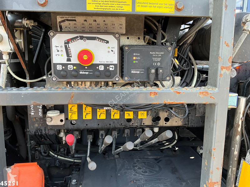 Camion DAF Q СF 400 8x2 Euro 6 Hiab 24 Tonmeter...