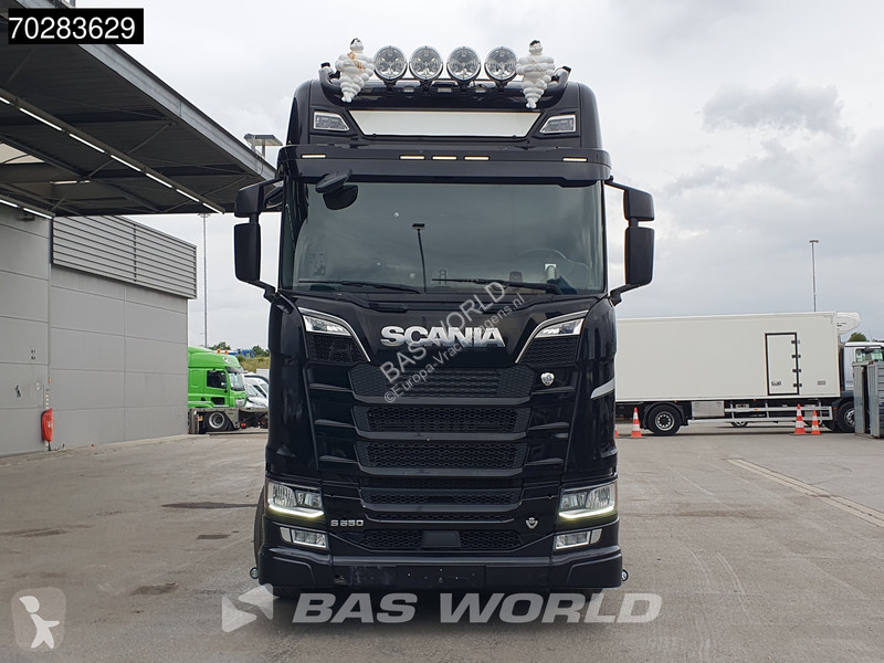 Camion Scania S650 S 6X4 Tajfun IV100K Kran...