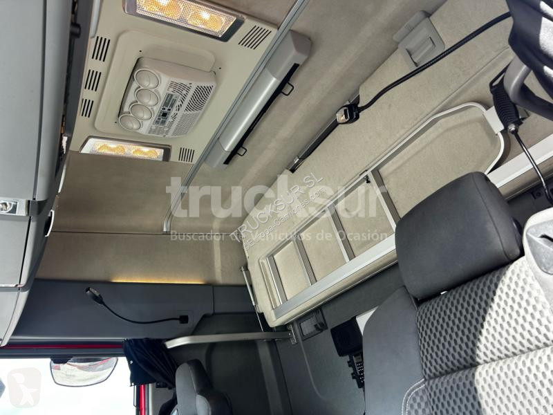 Camión Renault ejes 6x2*4 T480 HIGH SLEEPER CAB...