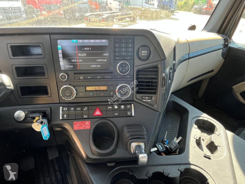Kamion Mercedes Actros 2543 L 6x2 Abrollkipper...