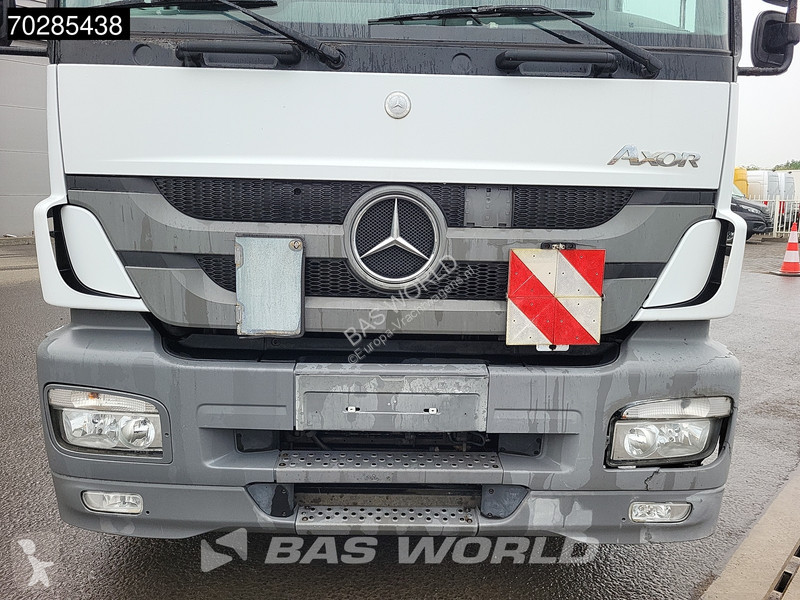 Kamion Mercedes 1833 4X2 Thermo-King T-1200R...