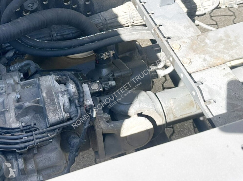 Kamion Mercedes Arocs 4142 K 8x4/4 Arocs...