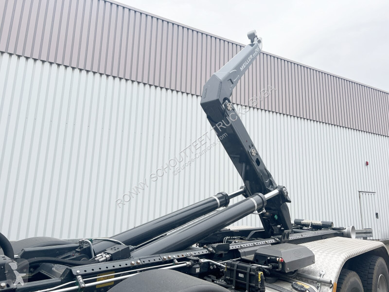 Kamion Mercedes Arocs 4142/48 8x4/4 Arocs...