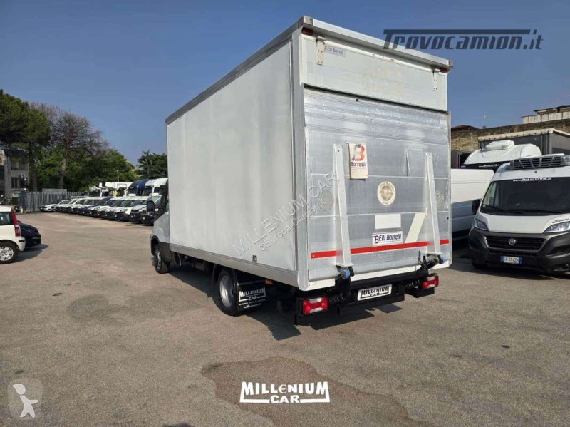 Veicolo commerciale Iveco 35-14 FURGONE 4,40...