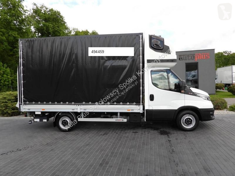 Véhicule utilitaire Iveco DAILY 35S18 PLANDEKA...