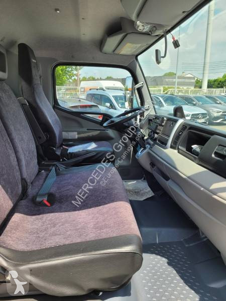 Camion Mitsubishi Fuso