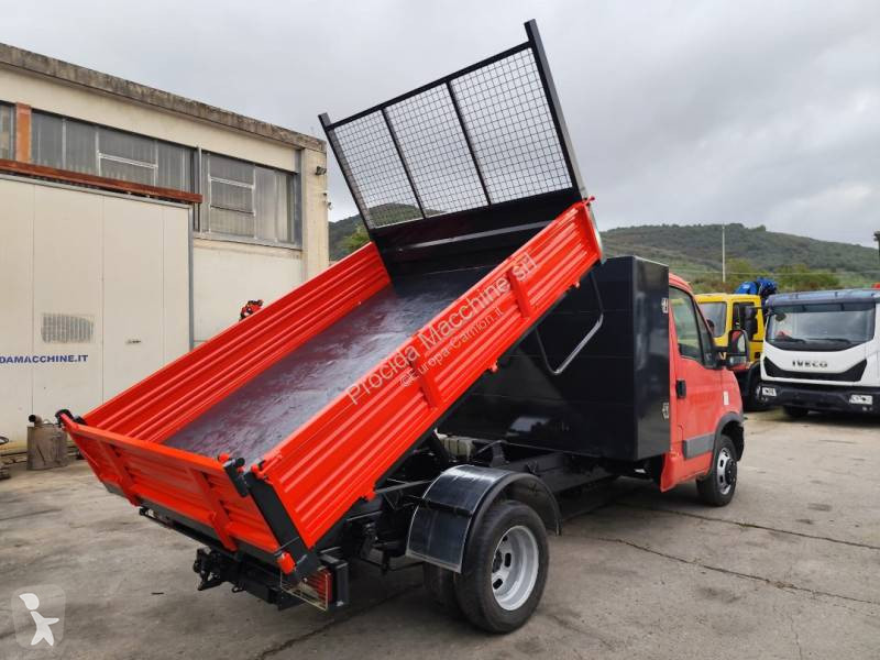 Véhicule utilitaire Iveco
