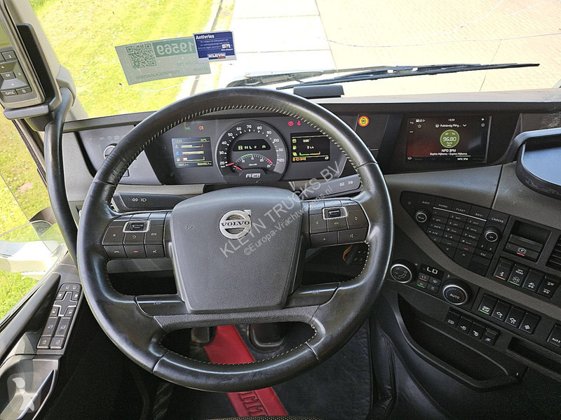 Lastbil Volvo 750 6X2 9T FA WB 430