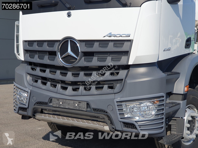 Camion Mercedes 4142 8X4 NEW! 10m3...