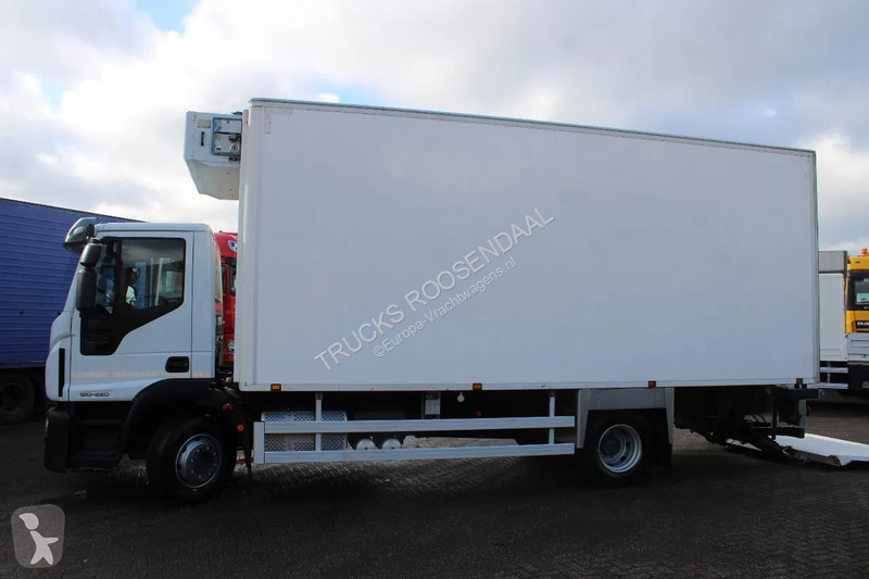 Kamion Iveco 120-220 + EURO 6 + 12T