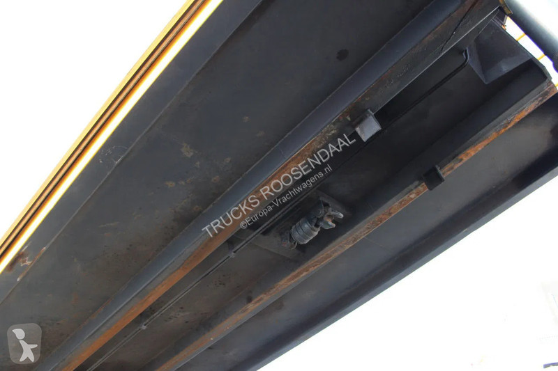 Camion Ginaf X 5250 + TIPPER 10X4 + MANUAL