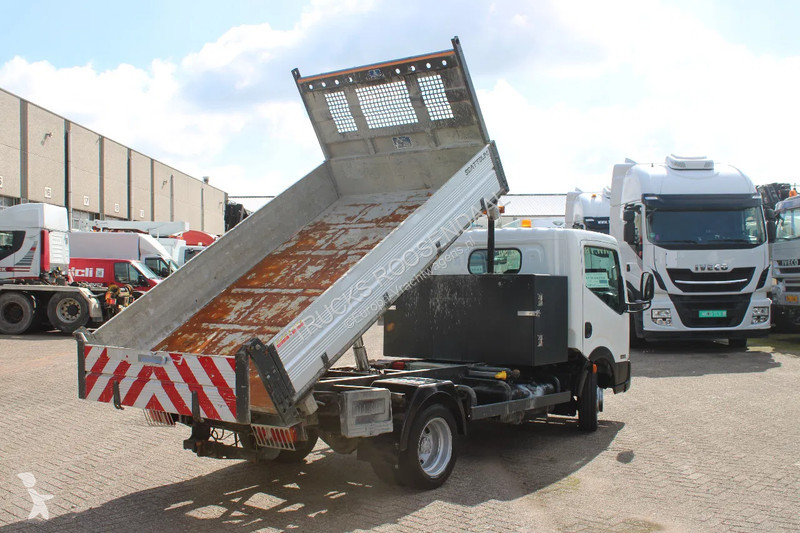 Camion Nissan 45.13 + EURO 4 + KIPPER + ANUAL