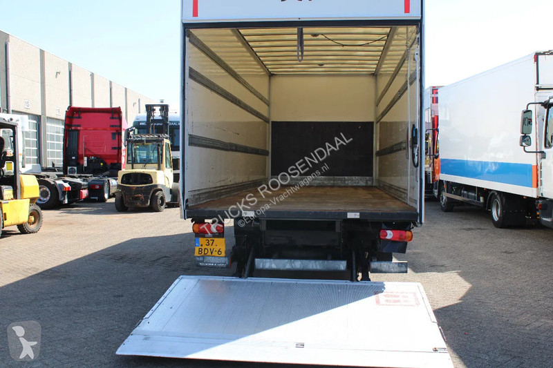 Kamion DAF 210 + EURO 6 + LIFT