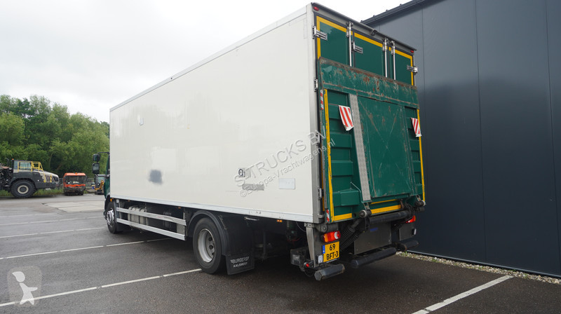 Camion DAF 250 4X2 FRIGO TRUCK WITH CARRIER