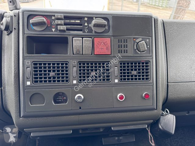 Camion Iveco 150E18N Kipper mit Palfinger PK9501
