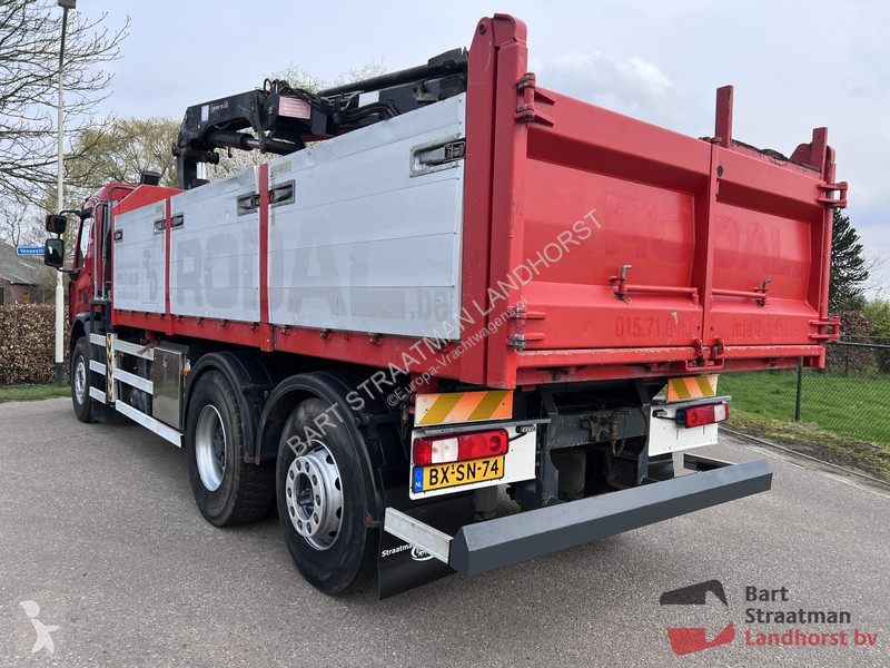Camion Renault PREMIUM LANDER 380.26 6X2 EL 2M...