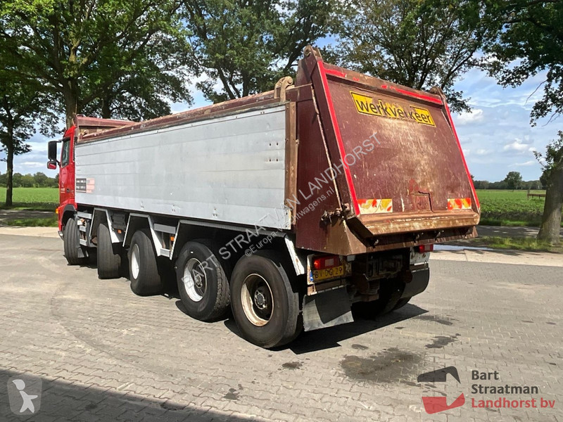 Kamion Volvo 440 10x4 Euro 5 geisoleerde asfalt...