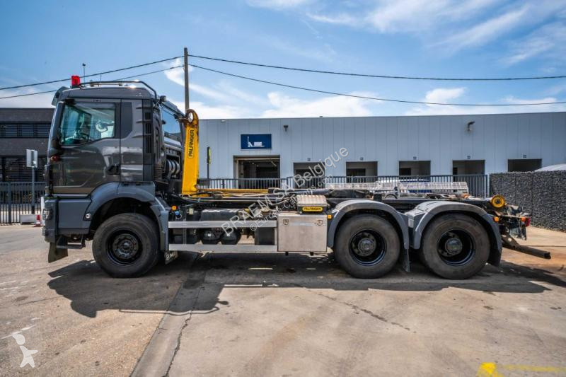 Kamion MAN 33.470 BL - PALFINGER