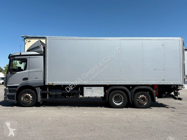 Camion Mercedes...