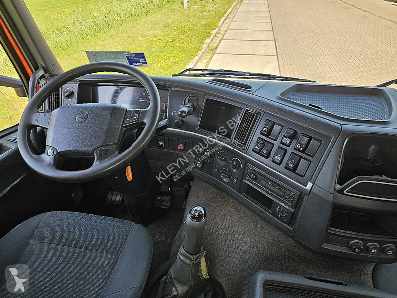 Camion Volvo FM 11.330 6X2 MANUAL WB460