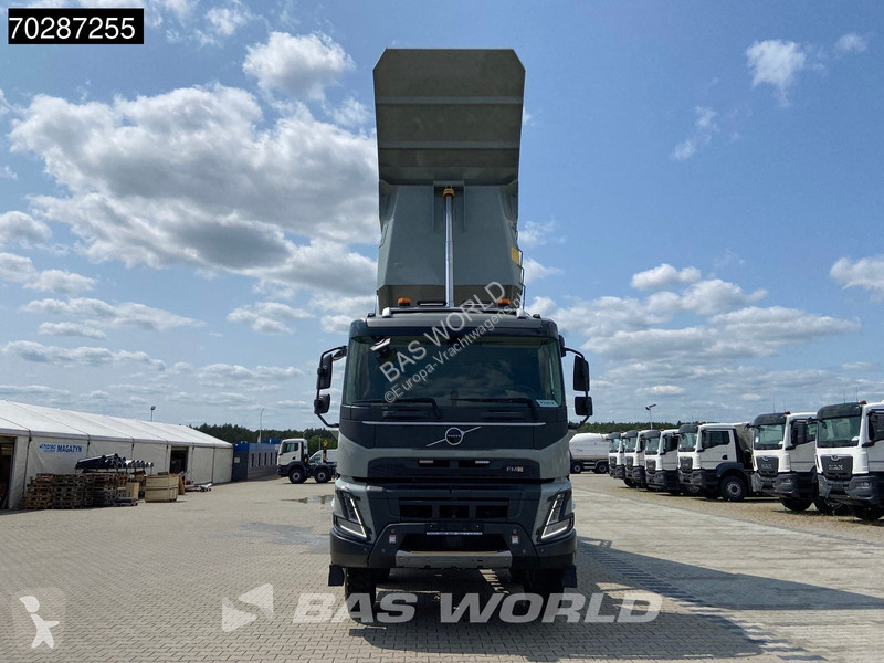 Camion Volvo 500  8X4 23m3 KH-Kipper Rock Bull...