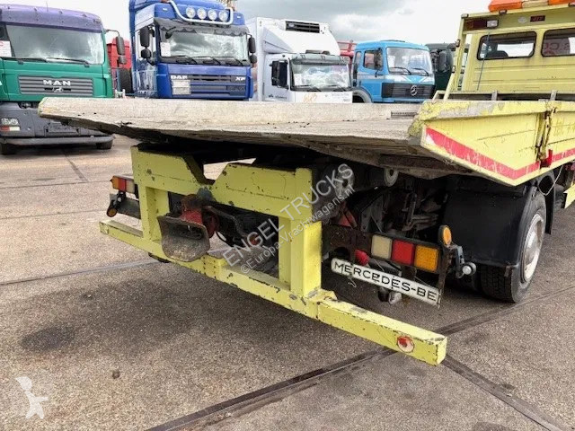 Camion Mercedes LK  AUTO TRANSPORTER...