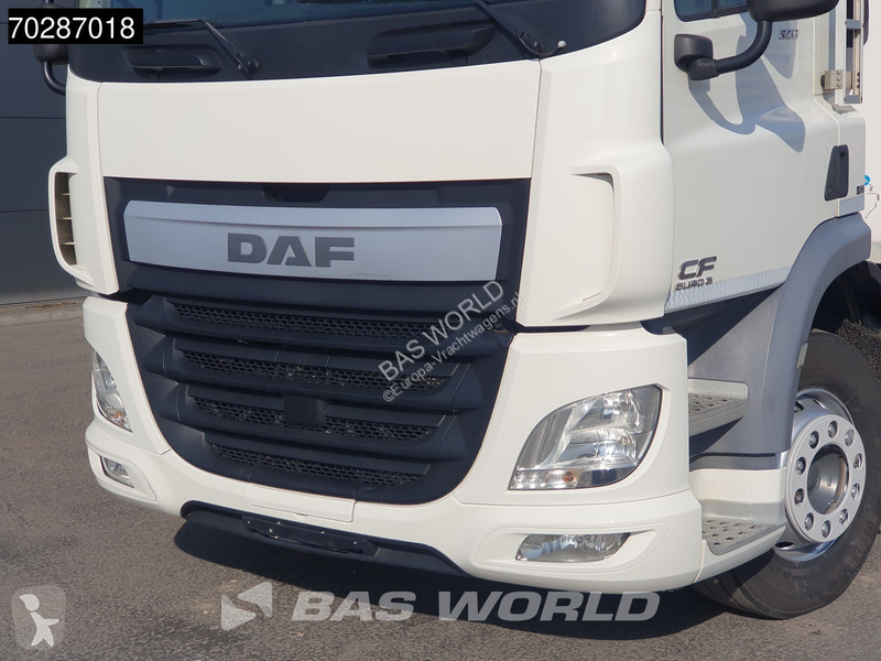 Camión DAF 320 6X2 Carrier Supra 1150 2000kg...