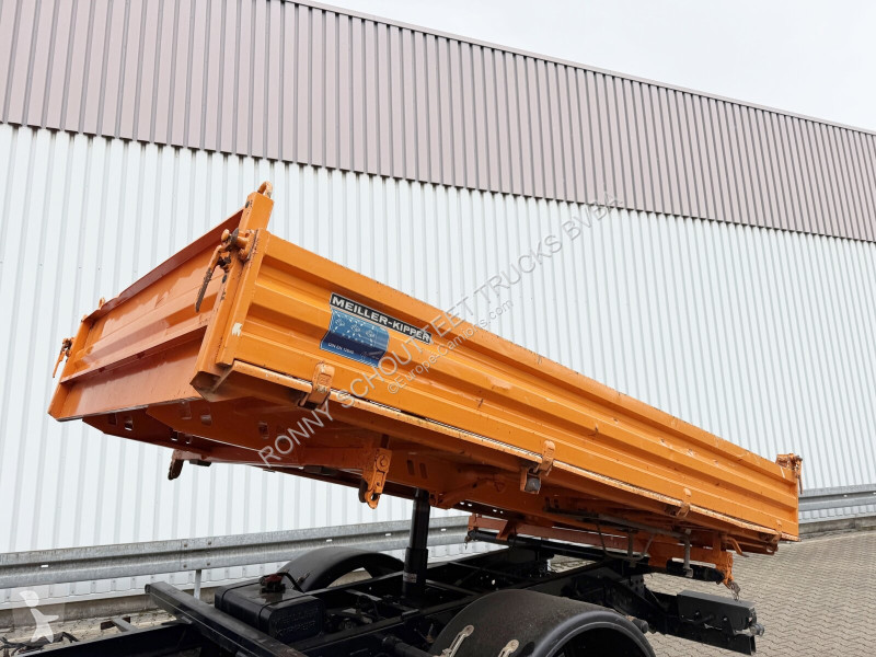 Camion Mitsubishi Fuso 6C18D 4x4 Doka Fuso...