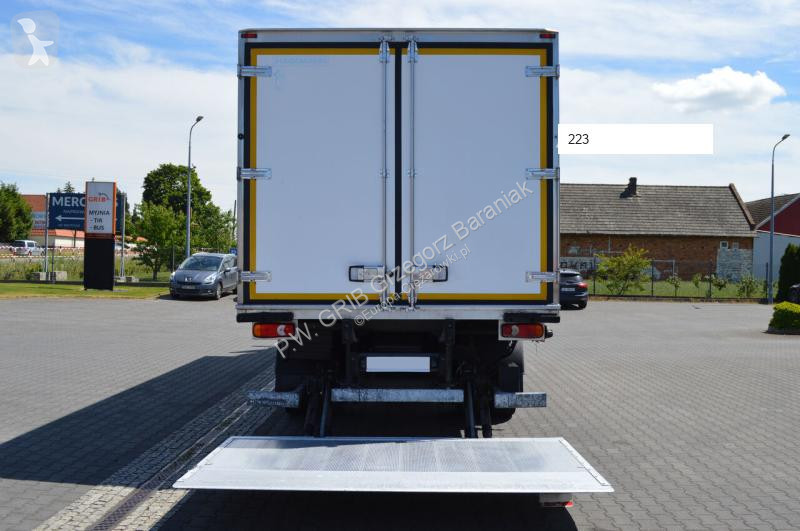 Camion DAF LF 320