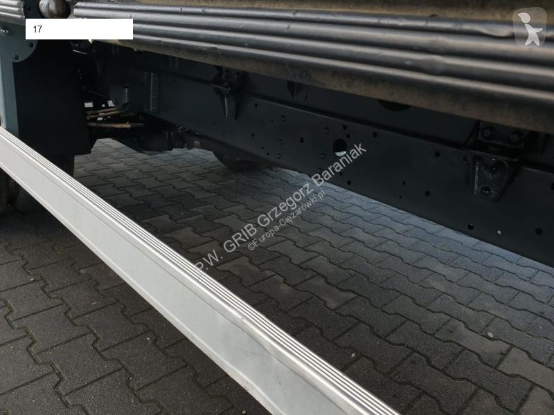 Véhicule utilitaire Iveco DAILY 65C15 TILT 1.HAND
