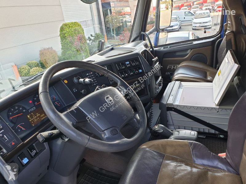 Camion Volvo 16 51S