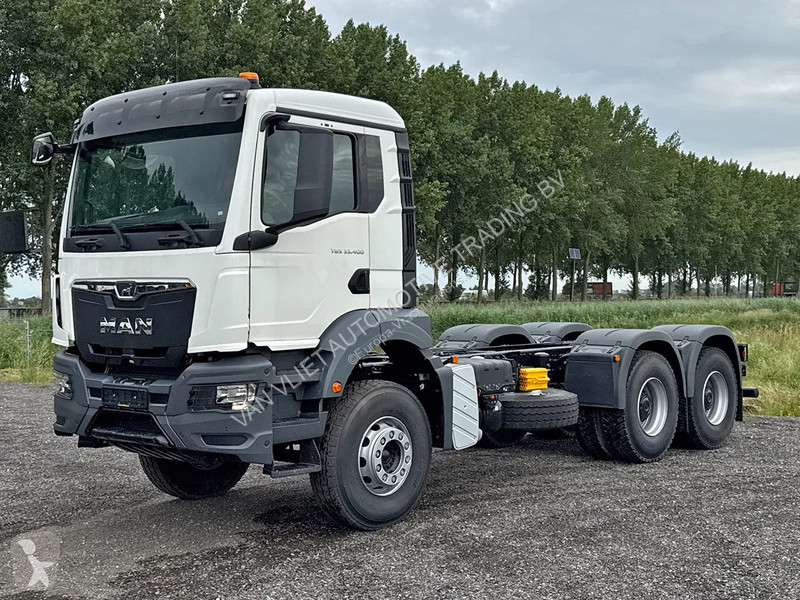Camião MAN 33.400 BB CH Chassis Cabin (4 units)